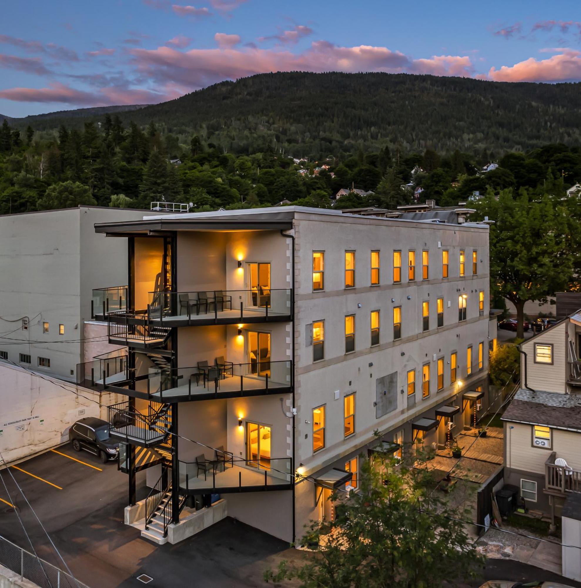 Stirling All Suites Hotel Нелсън Екстериор снимка